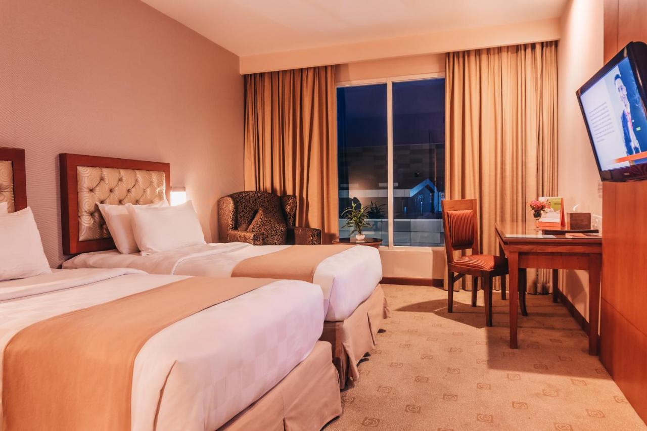 Swiss-Belinn Ska Pekanbaru Esterno foto