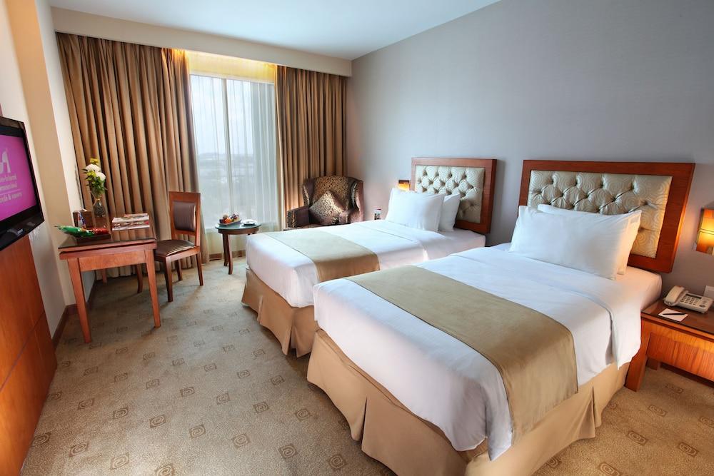 Swiss-Belinn Ska Pekanbaru Esterno foto